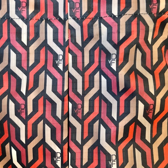 Lesportsac x Diane Von Furstenberg Geometric Tote Shoulder Bag - Picture 3 of 5